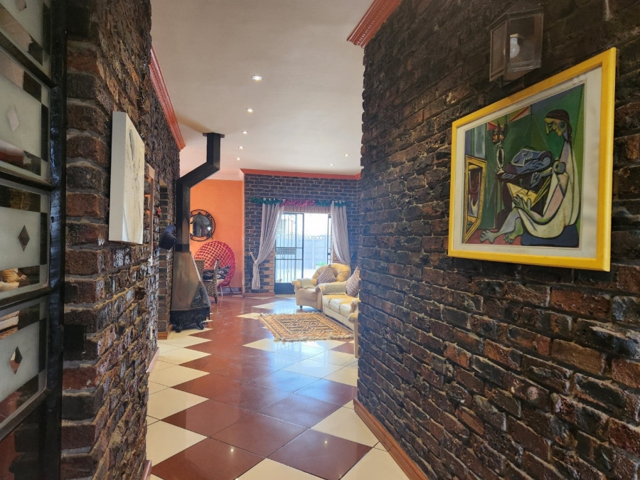 3 Bedroom Property for Sale in Levallia Western Cape